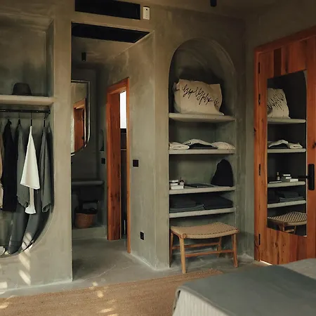 מלון @before Sunset *