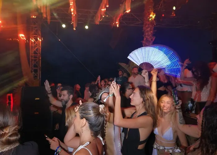 @before Sunset מלון Çeşme