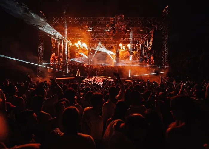 @before Sunset מלון *