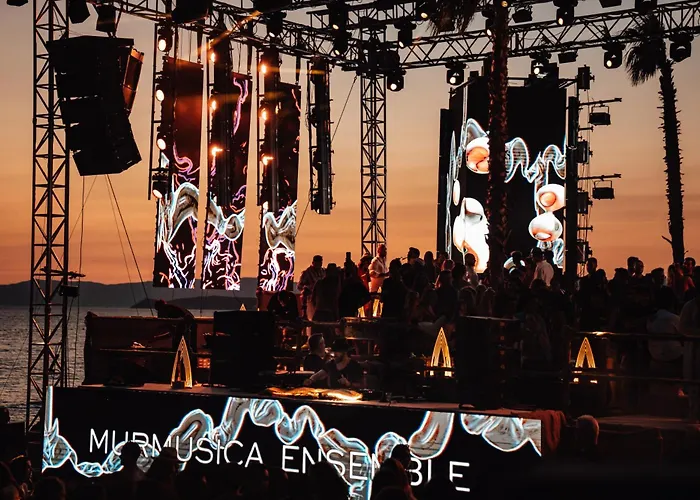 @before Sunset מלון *