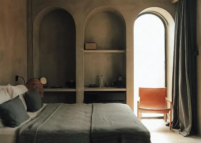 מלון @before Sunset *