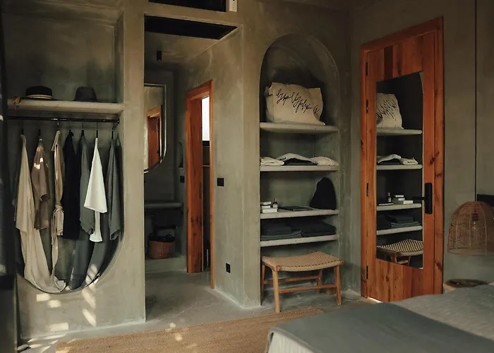 מלון @before Sunset *